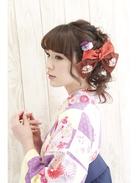 ネオリーブアピ 池袋店(Neolive api) 【池袋Neolive 】卒業式 袴着付け & ヘアセット ¥13200