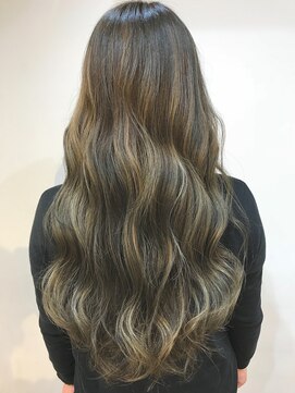 グッデイ ヘアー(GOOD DAY HAIR) 【GOOD DAY HAIR】《アッシュベージュ×ハイライト》  下北沢