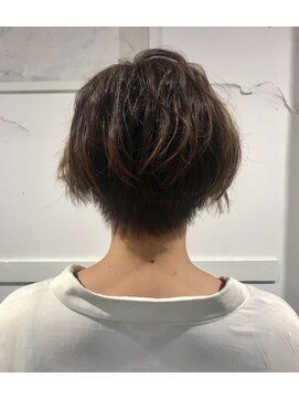 ノート 中目黒(note) ［30代・40代大人女性］大人の前下がりショートマッシュ中目黒