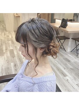 ヘアセット アリエス 新宿駅前店(aries) ルーズお団子ツイン