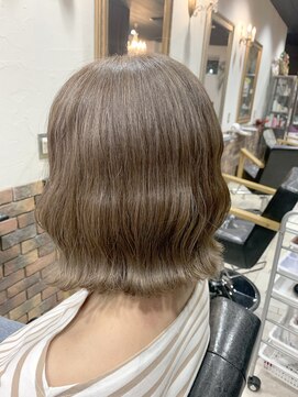 オフ ザ リップパーク(off the Lip park) ミルクティーベージュ×波ウエーブ