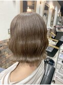 ミルクティーベージュ×波ウエーブ