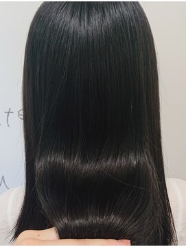 トゥーリ 浜町店 長崎(tuuli) 個室美容室tuuli  艶ストレート