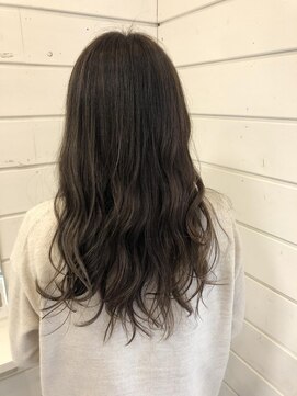 テラス ヘアアンドボタニカル(terrace) ロング/10代/20代/30代/オリーブベージュ