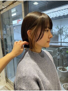 グリーン 町田(green) インナーカラー×切りっぱなしボブ