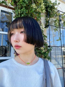 パーマネントシャペ(Permanent Chapel) 前上がりボブ