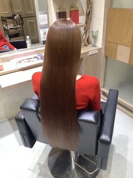 フォルテステラ(FORTE STELLA) フェミニンロング/メルティカラー/似合わせカット