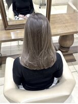 ザック ヴィ(ZACC  vie)&nbsp;レイヤーカット/セミロング/艶カラー/学割U24