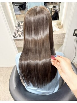 オフィーリア 【名古屋パルコ隣】ブリーチ毛対応どんどん綺麗になる髪質改善