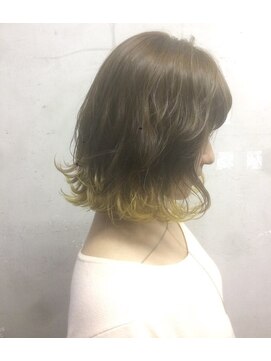 ランプ ヘアー(lamp hair) 【グレージュカラーでデザインイエロー】