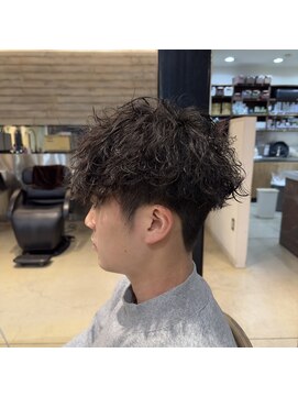 リーツチウラ(Яe 土浦) メンズ波巻きパーマ！