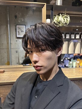 メンズココ メンズパーマ 韓国ヘア 日本橋店(MENS COCO) お客様スタイル長めフェザーセンターパート