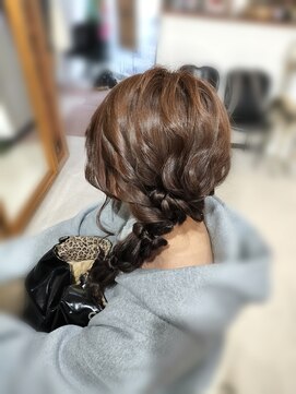 クリーム(Cream) ヘアセット・編みおろしヘア