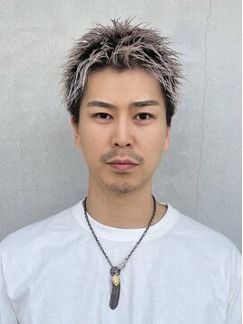 メンズサロン キング 枚方店(Men’s salon K!ng) フェザーショートアップバングセンターパートメンズハイライト