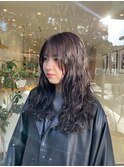 スタイリング剤をつけるだけウェーブパーマ