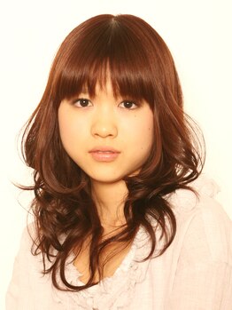 ショートの方や、パーマが掛かりにくい方でもおススメ♪思い切ってイメチェンするなら当店にお任せ下さい！