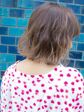 リリアン 青山(relian) 無造作パーマで可愛くアレンジ