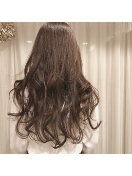 マウロア(MAULOA) “long style ベージュカラー 透明感カラー 艶髪  ”中西英美子