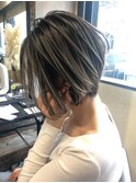外国人風ハイライトバレイヤージュショートボブ  グレージュ