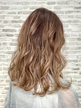 美容室 ハルミ ヘア リゾート 川口店(Harumi Hair Resort) グラデーション/ミディアム