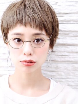 オーシャン(Ocean) [OCEAN Hair&Life藤原純] オン眉無造作ショート×グレージュ☆