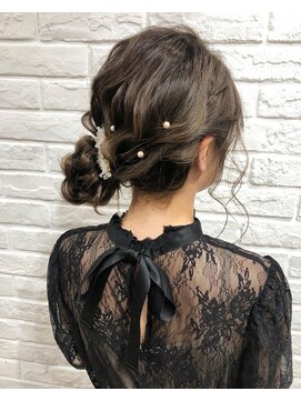 メルク(merc.) merc.加岳井　サイドシニオンアレンジ