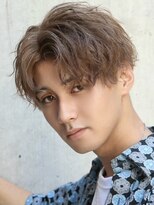 オーシャントーキョー ウエスト 心斎橋(OCEAN TOKYO WEST) ツーブロックスパイラルパーマセンターパート