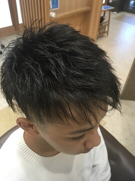 ヘアサロンアンドヘアメイクディー(hair salon hair make D) 仙台D ソフトフェードアレンジマッシュ束感中学生スタイル