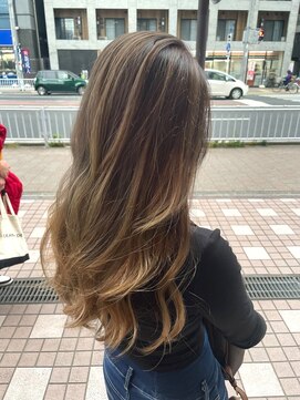 ココバイファニック(Coc. by funic) アルティストカラー×ハイライト　　【関内】