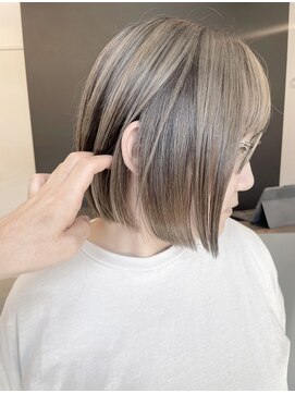 オーティティ(O-TETE) O-TETE ベージュ系バレイヤージュ