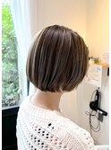 丸みボブ×ショートスタイル