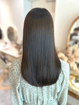 アンド ラ ブランシュ(&.La Blanche) フェミニンロング/メルティカラー/似合わせカット/髪質改善