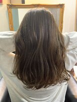 ヨリ(YoLi)&nbsp;ゆるふわロングヘア