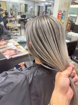 アイズ 本厚木(AIZU)&nbsp;シャドウルーツ ミルクティーベージュ