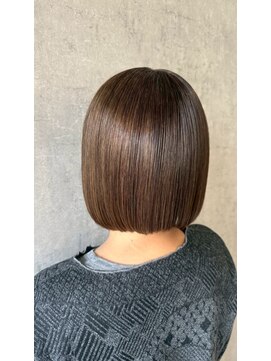 ポリマン 西新井(poliment) 潤いと艶感が魅力◎髪質改善ボブ