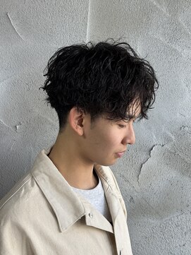 ニアウ 高崎店(Niau) MEN’S HAIR/サーフカール/刈り上げセンターパート/群馬高崎