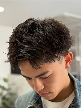 レボ 神宮寺店(Revo) ショートスタイリスト人気No.1アクティブショート