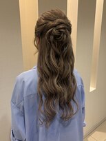 ディックス 浜野店(dix) ゆるふわハーフアップで叶える大人可愛いヘアセット