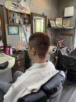 アールズ ヘア(R's hair)&nbsp;波巻きツイストスパイラル/リバースセンターパート/印西