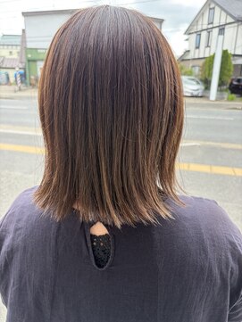 ヘアールーム ギフト(Hair Room Gift) 切りっぱなしボブ×ハイライト