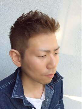 ムーンリバー 菱屋西店(Moon River) 髪の立ち上げがキモツンツンベリーショート☆