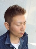 髪の立ち上げがキモツンツンベリーショート☆