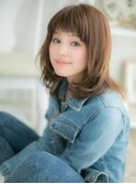 ショートバングで【甘辛ミディ】a