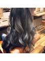 アグ ヘアー ベイル 弘前城東店(Agu hair veil) 外国人風ハイライト・グラデーション／グレージュ／ロング