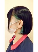 シンプルショートボブインナーカラー