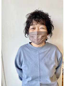 ルッツ(Lutz. hair design) ウルフパーマ【犬山良慈】