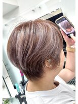 ヘアースタジオ ジェイワン(hair studio J ONE) アシメボブ　ショートバレイヤージュ　脱白髪染め　白髪ぼかし