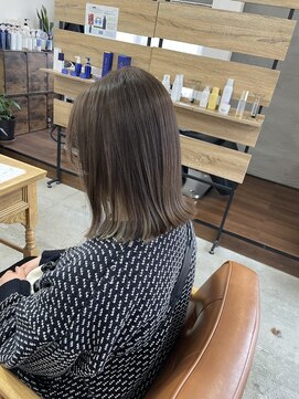 レティス(REttice) ロングボブ×ナチュラルカラー