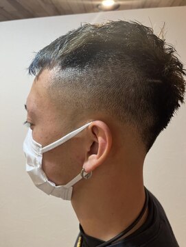 ネイバー(Neighbor) スキンフェード