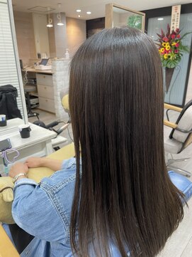 シーク センター南店(seek) 縮毛矯正で梅雨を乗り切れ!